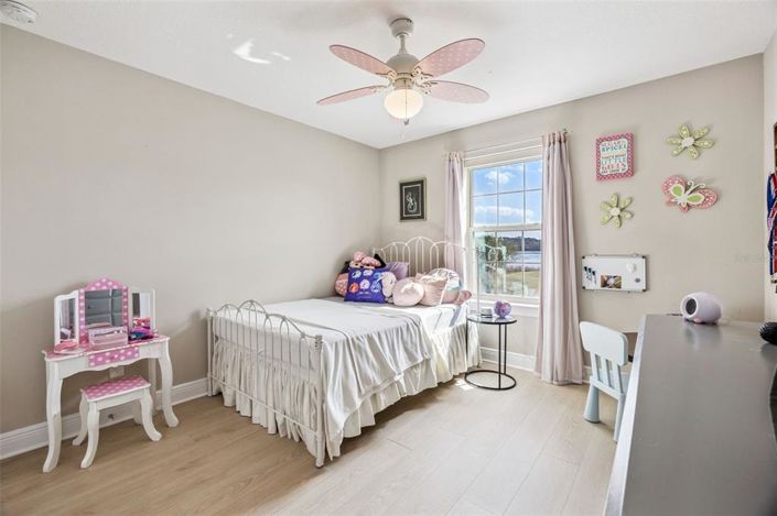 Image No.22-4 Bed House for sale