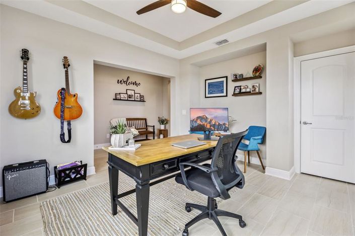 Image No.8-4 Bed House for sale