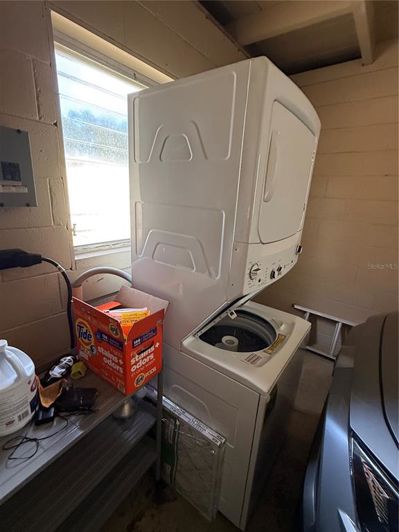 Image No.33-2 Bed House for sale