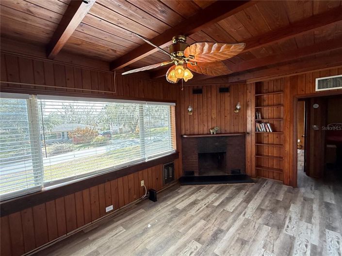 Image No.7-2 Bed House for sale