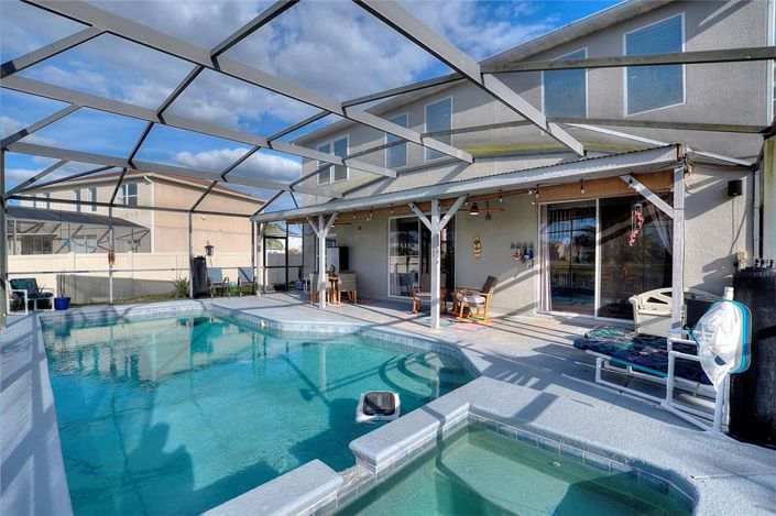 Image No.17-7 Bed House for sale