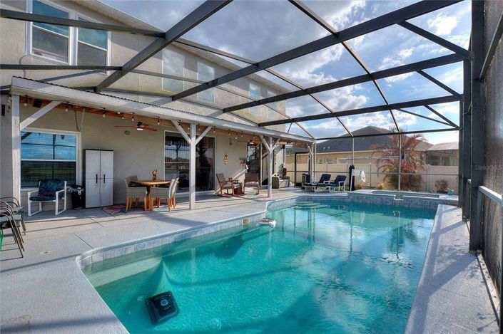 Image No.19-7 Bed House for sale