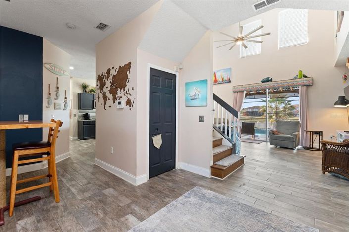 Image No.20-7 Bed House for sale