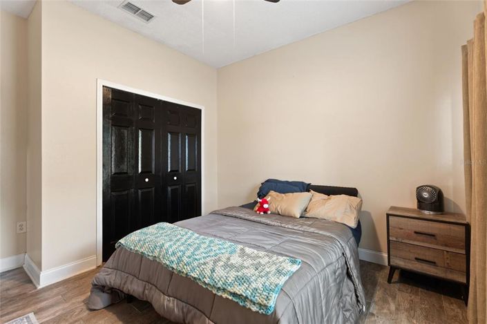 Image No.31-7 Bed House for sale