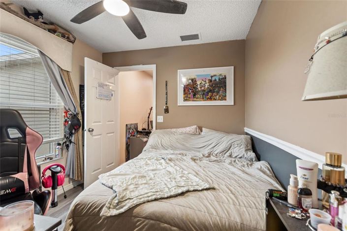 Image No.53-7 Bed House for sale