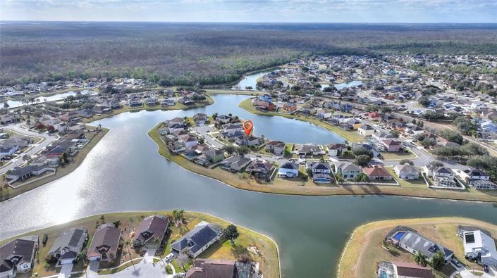 Image No.8-7 Bed House for sale