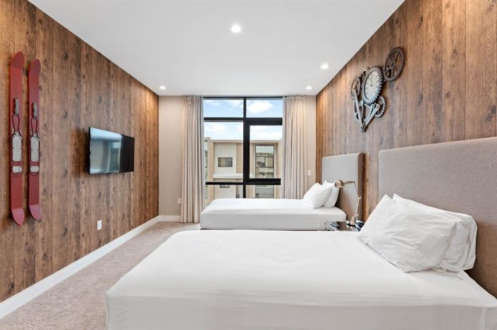 Image No.29-4 Bed Townhouse for sale