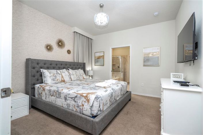 Image No.37-6 Bed House for sale