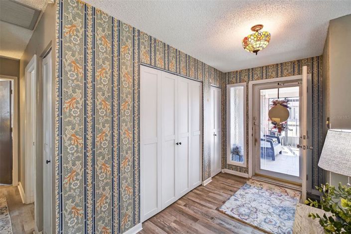 Image No.10-2 Bed House for sale