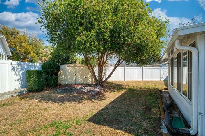 Image No.18-2 Bed House for sale