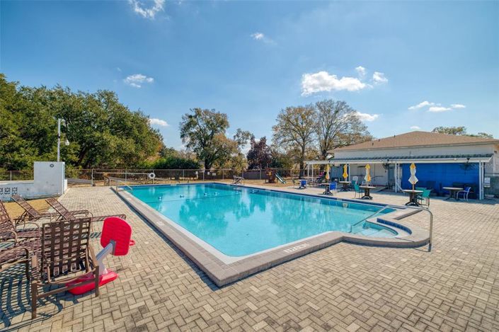 Image No.19-2 Bed House for sale