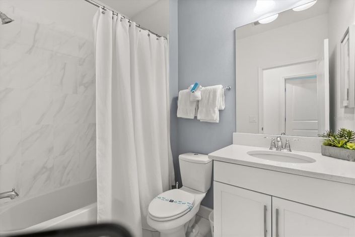 Image No.15-4 Bed Townhouse for sale