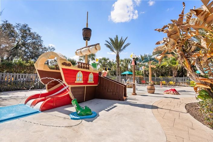 Image No.33-4 Bed Townhouse for sale