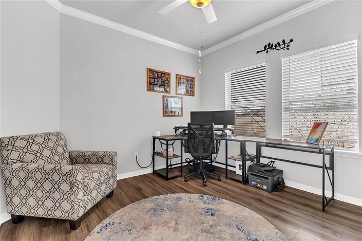 Image No.11-5 Bed House for sale