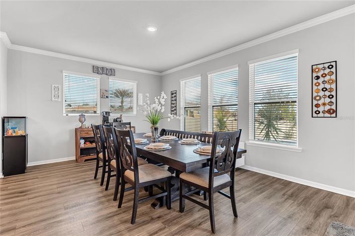 Image No.17-5 Bed House for sale