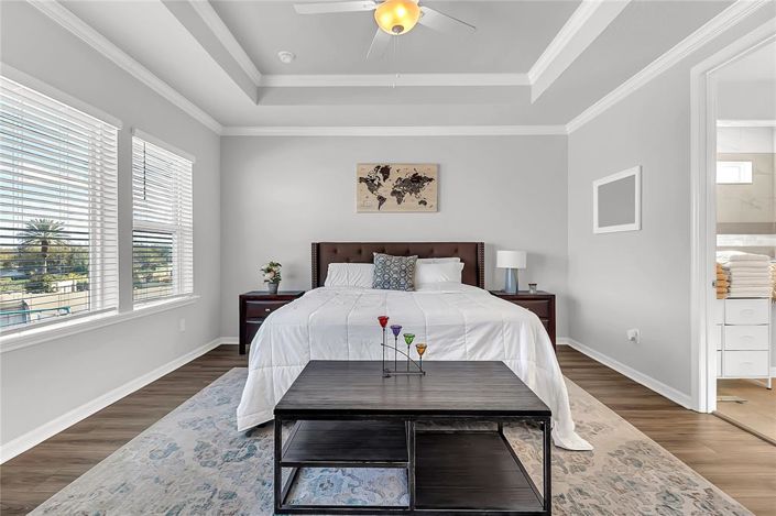 Image No.27-5 Bed House for sale