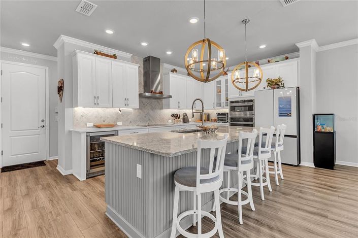 Image No.4-5 Bed House for sale