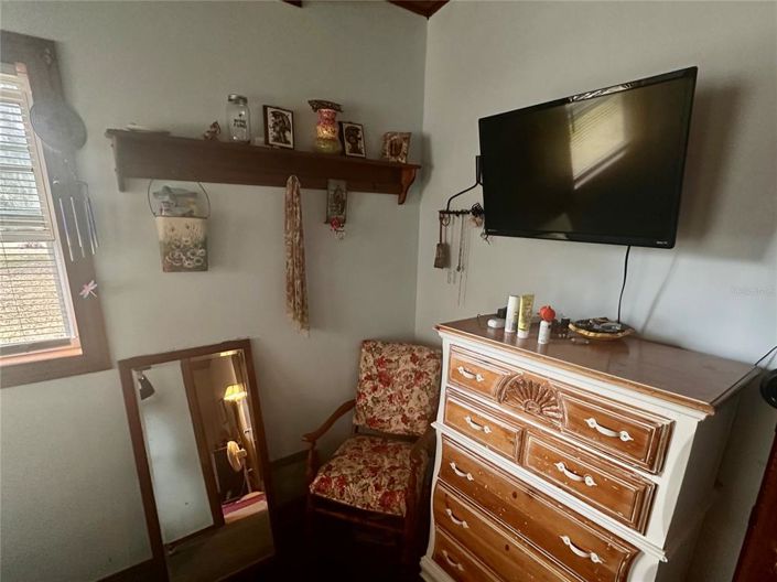 Image No.14-2 Bed House for sale