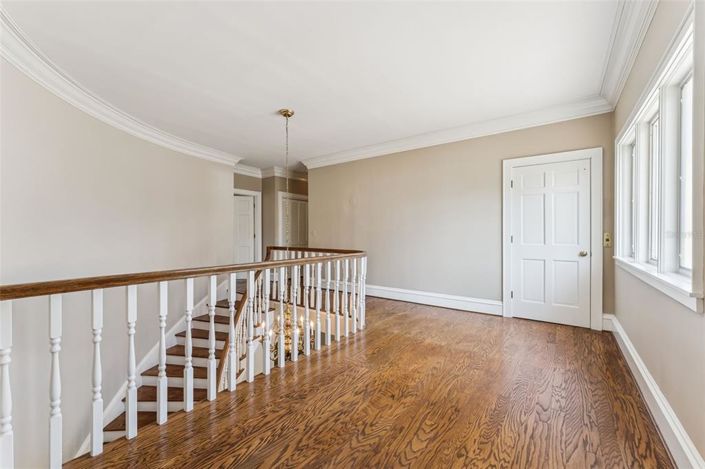 Image No.14-5 Bed House for sale