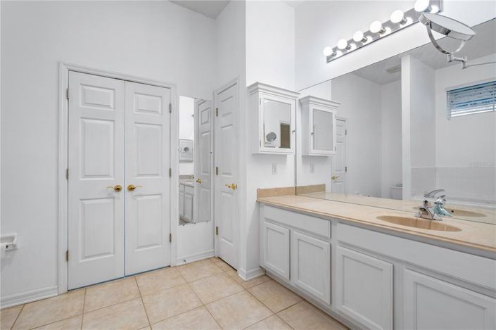 Image No.14-2 Bed House for sale