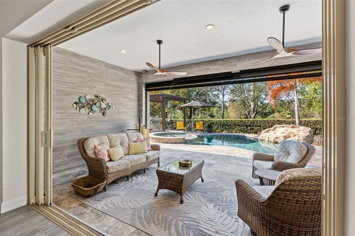 Image No.38-4 Bed House for sale