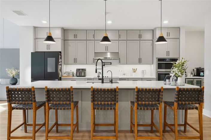 Image No.10-5 Bed House for sale