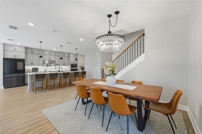 Image No.20-5 Bed House for sale