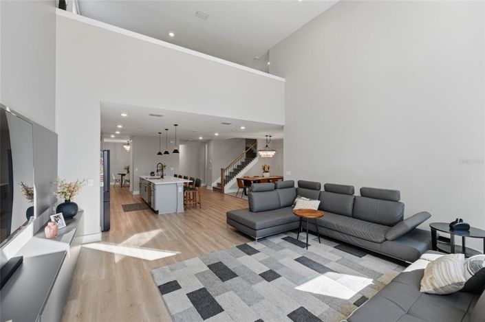 Image No.24-5 Bed House for sale