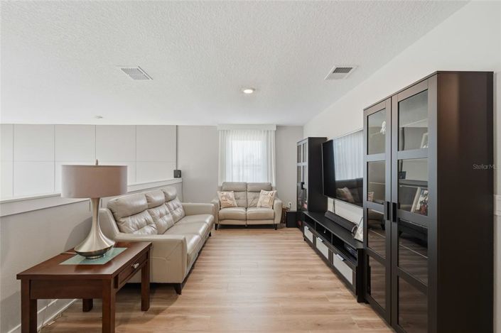 Image No.32-5 Bed House for sale