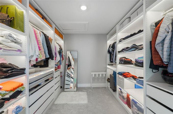 Image No.38-5 Bed House for sale