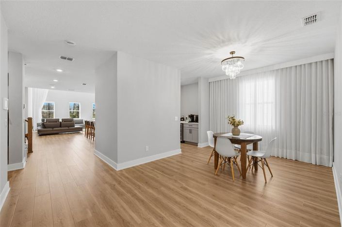 Image No.4-5 Bed House for sale