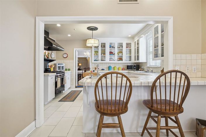 Image No.19-3 Bed House for sale