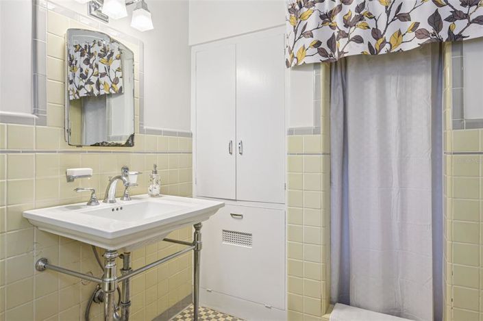 Image No.32-3 Bed House for sale