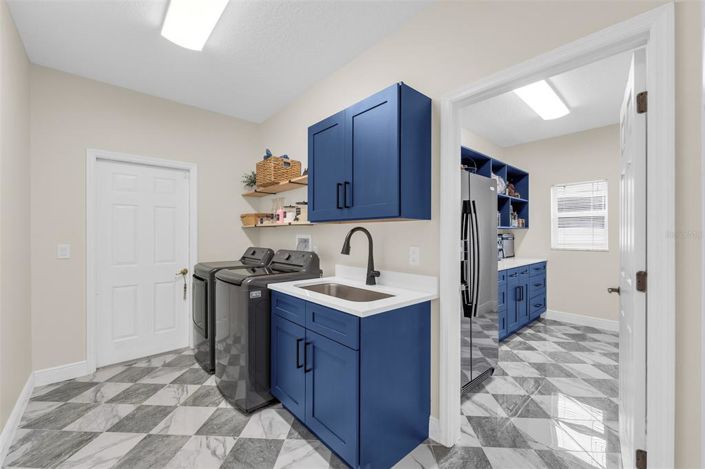 Image No.17-4 Bed House for sale