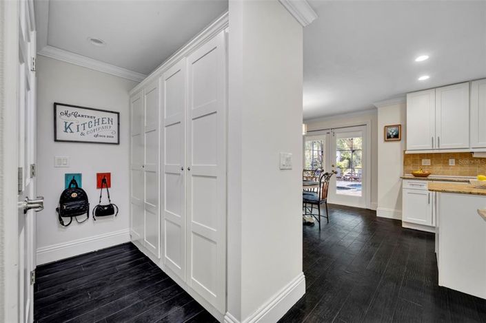 Image No.33-5 Bed House for sale