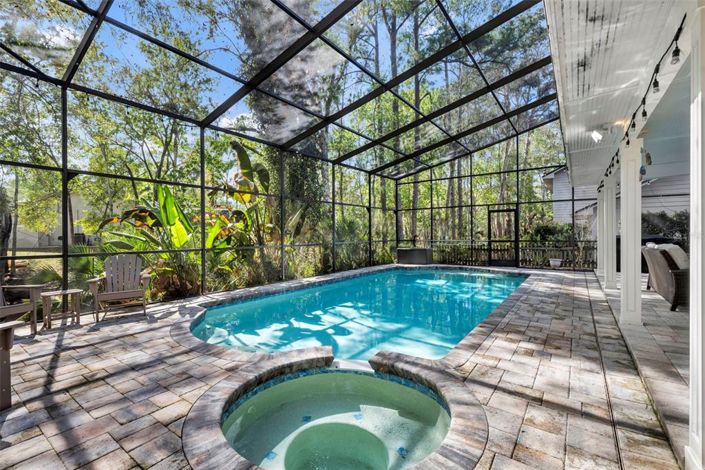 Image No.58-5 Bed House for sale