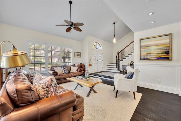 Image No.9-5 Bed House for sale