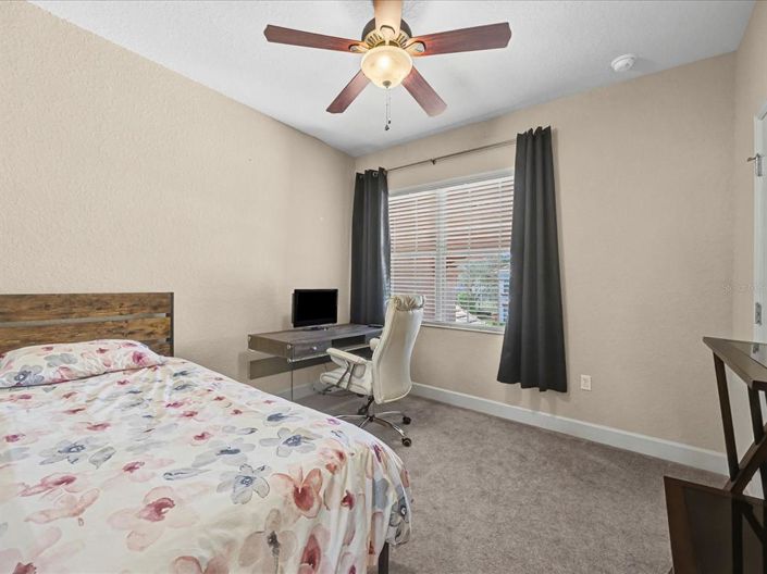 Image No.18-3 Bed Townhouse for sale