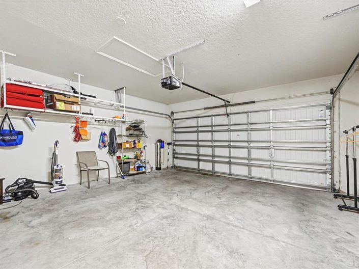 Image No.25-3 Bed Townhouse for sale