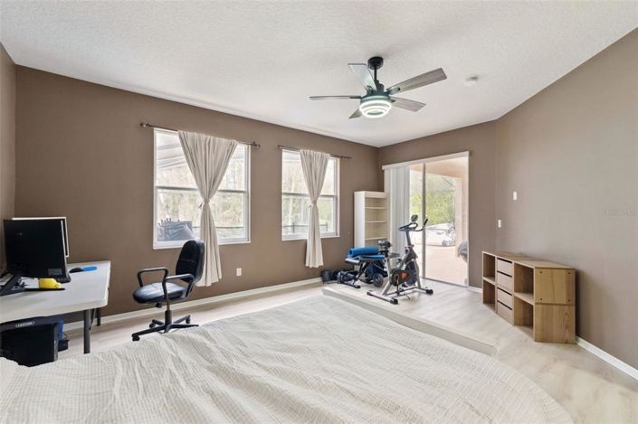 Image No.22-5 Bed House for sale