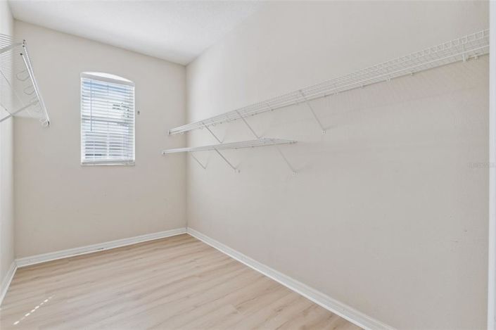 Image No.31-5 Bed House for sale