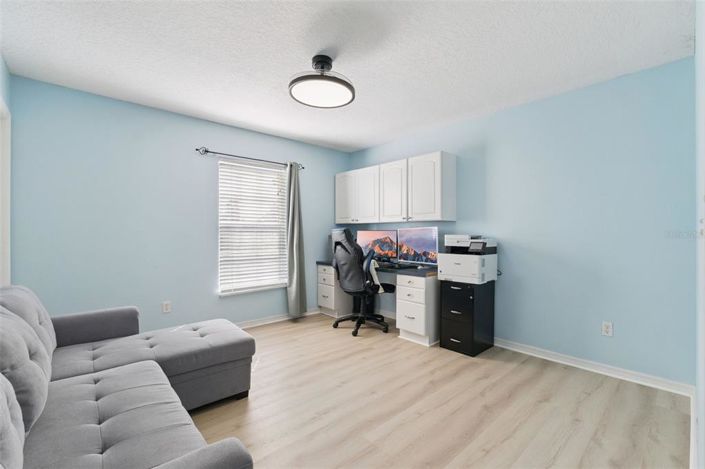 Image No.33-5 Bed House for sale