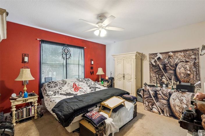 Image No.17-4 Bed House for sale