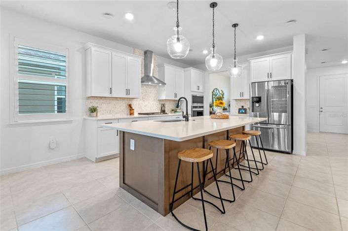 Image No.10-5 Bed House for sale