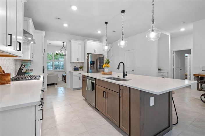 Image No.14-5 Bed House for sale