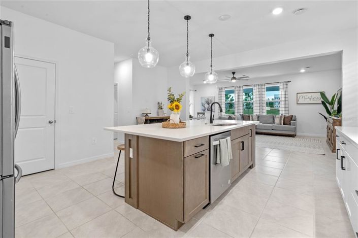 Image No.16-5 Bed House for sale