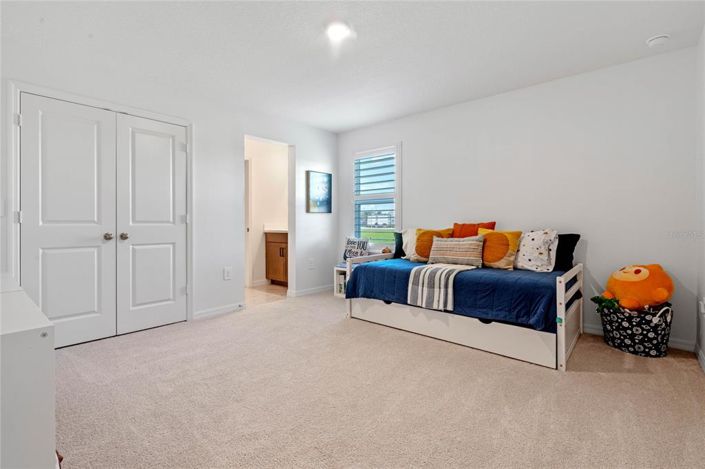 Image No.23-5 Bed House for sale