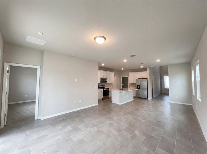 Image No.10-4 Bed House for sale