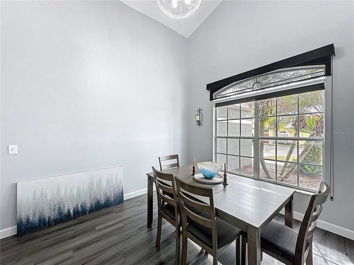 Image No.9-4 Bed House for sale