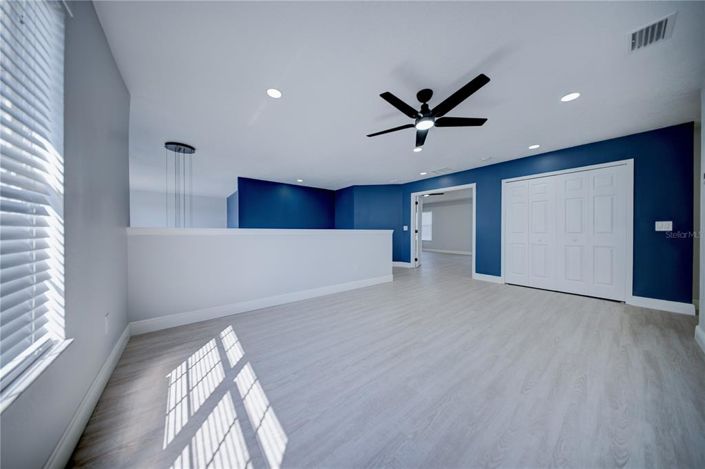 Image No.24-5 Bed House for sale